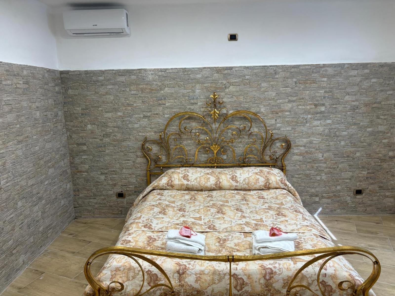 B&B La Storia Бари Экстерьер фото